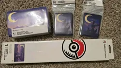 PokemonCenter - Eevee & Umbreon Twilight Playmat - Double Deckbox & Sleeves(2) - Image 1