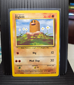 Wizards of the Coast Diglett 47/102 Base Set Regular EN 1999 30 HP Common - Image 1