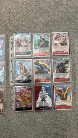 ONE PIECE Card Bundle Lot of 36 Cards in Binder Keeper Pages Lot #84 - Image 4