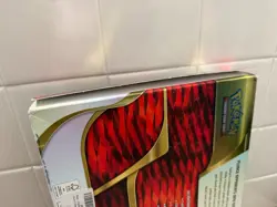 POKEMON TCG DARKRAI VSTAR PREMIUM COLLECTION BOX 2022 - Image 5