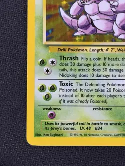 Pokemon TCG Nidoking 11/102 Base Set Rare Holo Card Near Mint Condition - Image 4
