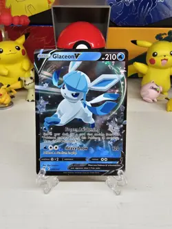 Glaceon V 040/203 Evolving Skies Ultra Rare Pokemon Card NM - Image 1