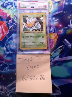 PSA GEM MT 10 - 1999 Unlimited Base SHADOWLESS Pokemon Card - WEEDLE 69/102 - Image 2