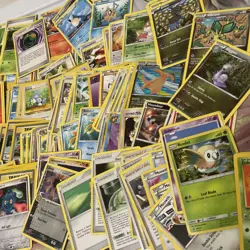 50 vintage pokemon lot bulk ALL MP-DMG cards From WOTC-SUN & Moon (STOCK PHOTO) - Image 1