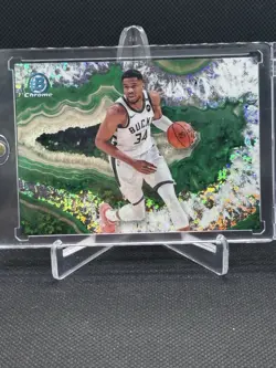 Giannis Antetokoumpo Crystallized Case Hit CNB-8 2025 Topps Bowman Chrome - Image 1