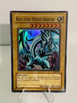 Yugioh - Blue-Eyes White Dragon SKE-001 Super Rare - HP - Image 1