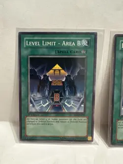 Yugioh 2x Level Limit Area B 1st Edition SD3-EN024 Common LP - Image 3