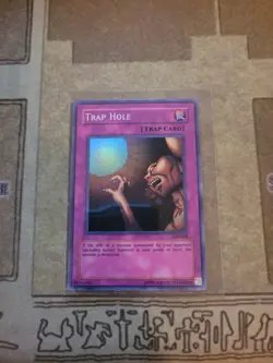 YUGIOH TRAP HOLE LOB-058 SUPER UNLIMITED ED NM 1996 - Image 1