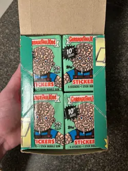 1987 TOPPS GARBAGE PAIL KIDS 10th SERIES FULL BOX OF 48 Sealed Packs - Image 2