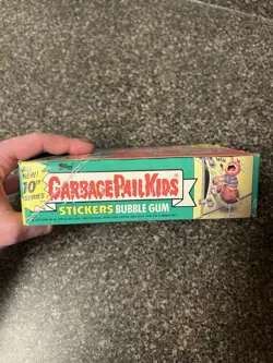 1987 TOPPS GARBAGE PAIL KIDS 10th SERIES FULL BOX OF 48 Sealed Packs - Image 4