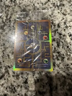 Pokemon TCG 3-Card Lot: 2x Ancient Mew Holo sealed + Pikachu 23K Gold 1999 - Image 2