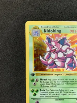 1st Edition Shadowless Base Set Nidoking 011/102 Holo Rare 1999 Pokemon WOTC - Image 2