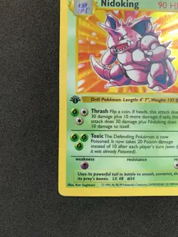 1st Edition Shadowless Base Set Nidoking 011/102 Holo Rare 1999 Pokemon WOTC - Image 5
