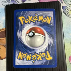 Wizards of the Coast Ninetales reverse Holo legendary collection - Image 4