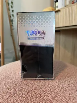 New Pokemon TCG Scarlet and Violet Prismatic Evolutions ETB Small Rip Sealed - Image 2