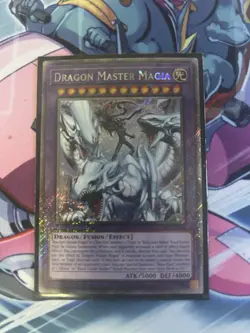 Yugioh Dragon Master Magia RA04-EN055 Platinum Secret Rare 1st Ed NM - Image 1