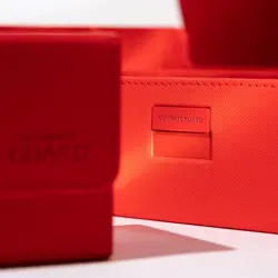 ULTIMATE GUARD SUPERHIVE RED MONOCOLOR XENOSKIN 550+ CASE Card Storage Box - Image 3