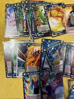 HUGE LOT OF DRAGON BALL Z TRADING CARDS - Image 3