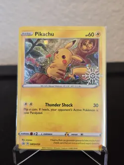 Pikachu SWSH153 (Holiday Calendar) Snowflake Stamped Promo - English NM - Image 1