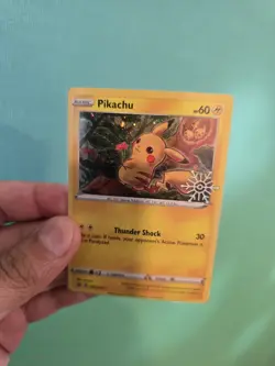 Pikachu SWSH153 (Holiday Calendar) Snowflake Stamped Promo - English NM - Image 3