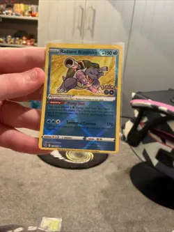 Pokemon TCG Radiant Blastoise Holo Card Pokemon Go 018/078 Rare Near Mint - Image 1
