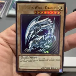 Blue-Eyes White Dragon LCKC-EN001 (Version 2) ULTRA RARE NM FREE SHIPPING+Bonus! - Image 1