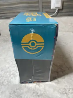 Pokemon TCG Mega Evolution Ascended Heroes Elite Trainer Box -Tear in plastic - Image 3