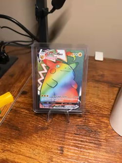 Pikachu VMAX Rainbow Rare 188/185 Vivid Voltage Secret Rare - Near Mint - Image 2