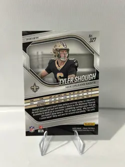 2025 Panini Prizm Tyler Shough Green Wave #327 RC Rookie New Orleans Saints - Image 2