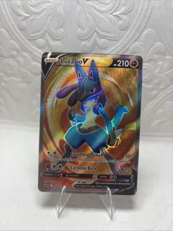 Lucario V SWSH213 SWSH: Sword & Shield Promo Cards Holo - Image 1