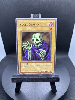 Yu-Gi-Oh Skull Servant LOB-004 Unlimited NM - Image 1