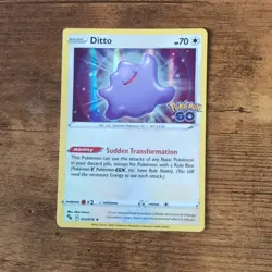 Ditto Holo 053/078 NM Pokemon GO Holo Card - Image 1