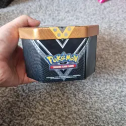 Pokemon TCG Eevee Metal Tin With 100+ Cards from Region 8 Galar - Image 4