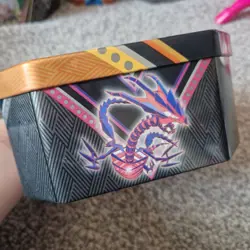 Pokemon TCG Eevee Metal Tin With 100+ Cards from Region 8 Galar - Image 5
