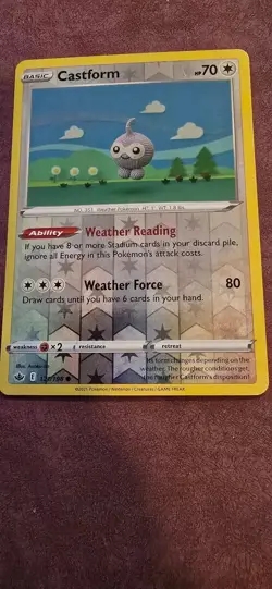 Castform 121/198 Common Chilling Reign Pokemon Reverse Holo Near Mint - Image 1