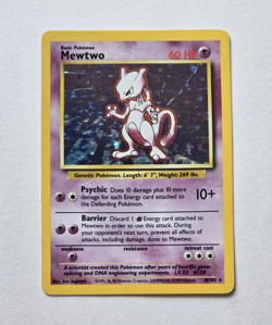 Mewtwo 010/102 Base Set Holo Rare English 1999 Ken Sugimori 60 HP - Image 1