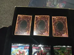 Yugioh Master Collection Volume 1 binder holo cards - packs empty- - Image 3
