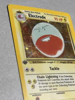 Pokemon TCG 1st Edition Electrode 2/64 Jungle Holo 1999 - Image 2
