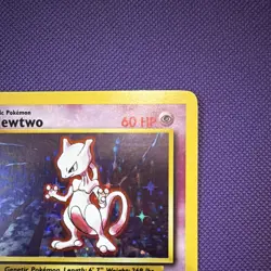 Pokemon TCG Base Set Mewtwo 010/102 Holo Rare 60 HP English 1999 Sugimori - Image 2