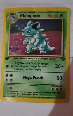 Nidoqueen 7/64 Jungle Holo 1st Edition Damaged - Image 1