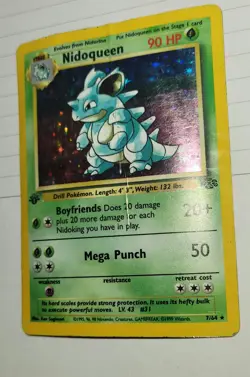 Nidoqueen 7/64 Jungle Holo 1st Edition Damaged - Image 3