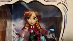 Disney Limited Edition Winter Gear Anna & Coronation Elsa 17 Doll LE NIB w/ Card - Image 5