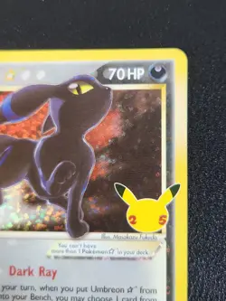 2016 POKEMON TCG CELEBRATIONS UMBREON GOLD STAR 17/17 - Image 3