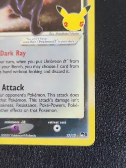 2016 POKEMON TCG CELEBRATIONS UMBREON GOLD STAR 17/17 - Image 4
