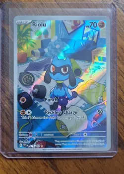 Riolu 215/198 SV01: Scarlet & Violet Base Set Holo - Image 1