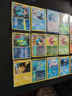 Pokemon TCG Vintage 2007-2013 Mixed Holo/RH/Promo HGSS, BW, 15 Cards - Image 2