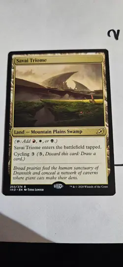 Savai Triome (Showcase) Ikoria: Lair of Behemoths Regular - Image 1