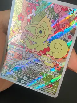 CARTE POKEMON KECLEON 213/191 FR ULTRA RARE ETINCELLES DEFERLANTES - NEUF - Image 2