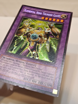 Elemental Hero Thunder Giant EHC2-EN004 Secret Rare Limited Edition Yugioh 1994 - Image 2