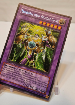 Elemental Hero Thunder Giant EHC2-EN004 Secret Rare Limited Edition Yugioh 1994 - Image 4